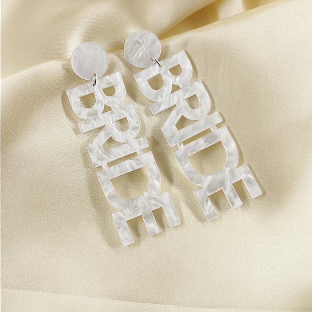 “Bride” Drop earrings